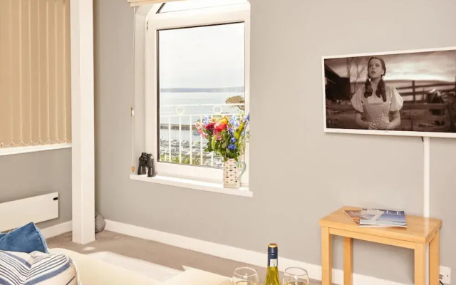 Bayfort Sea Studio in Torquay