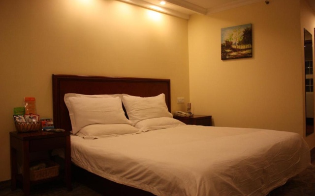 GreenTree Inn Beijing Dongcheng District Wangfujin South Luogu Lane Houhai Express Hotel – Guest Rooms – Beijing