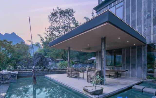 Yangshuo Chashi Hotel (Yulonghe Jiuxian Wharf Branch)