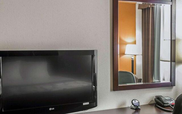 Sleep Inn & Suites Highway 290/NW Freeway