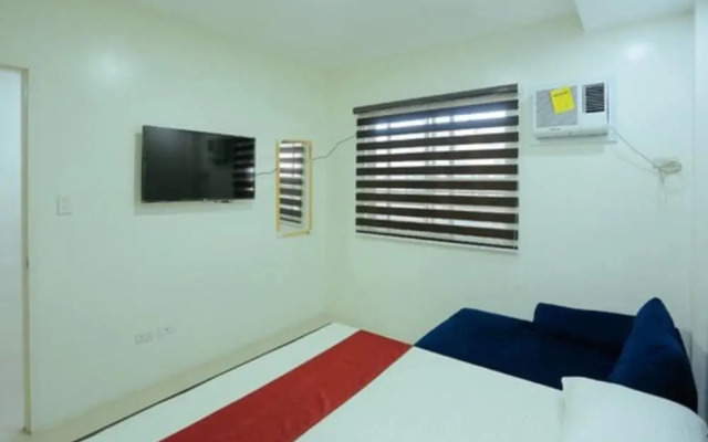 OYO 645 Ljenj Apartelle