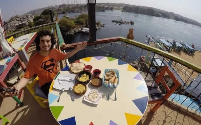 Ounaty Ka Guest House