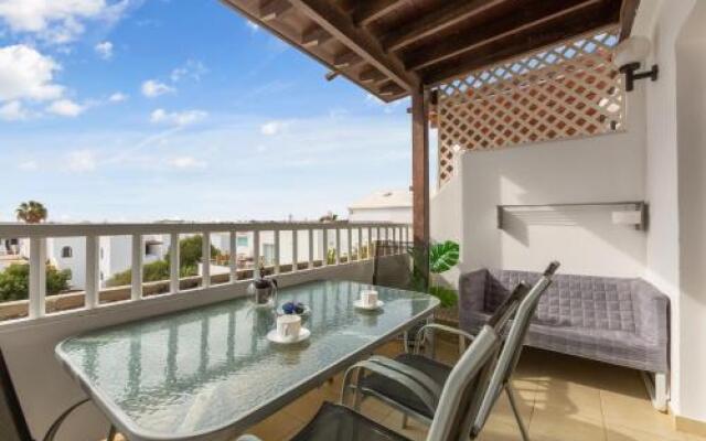 Duplex Sea & Pool views