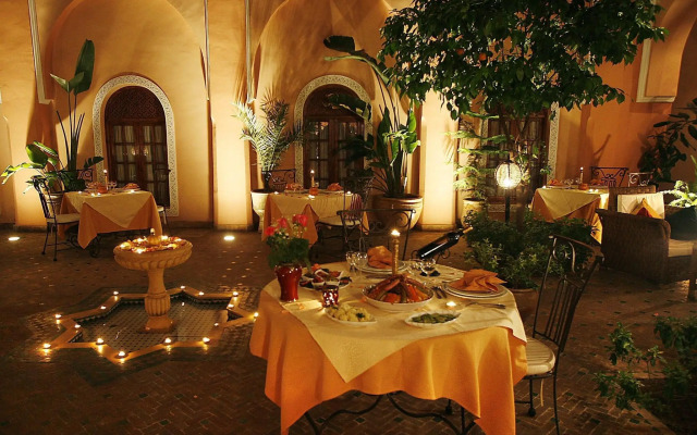 Riad Amina