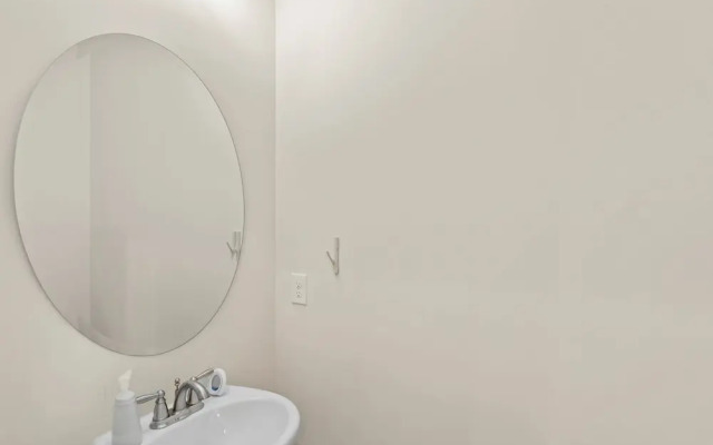 Private Haven in Charlotte- 5mins Uptown