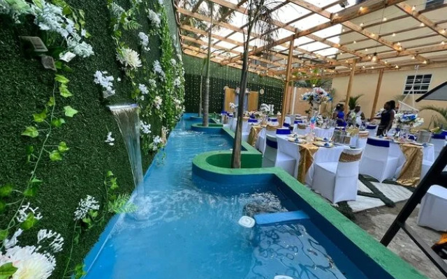 Hidden Palace Guest House And Resort