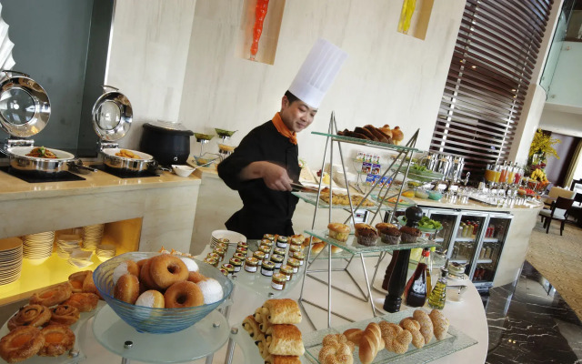 Crowne Plaza Yantai Seaview by IHG