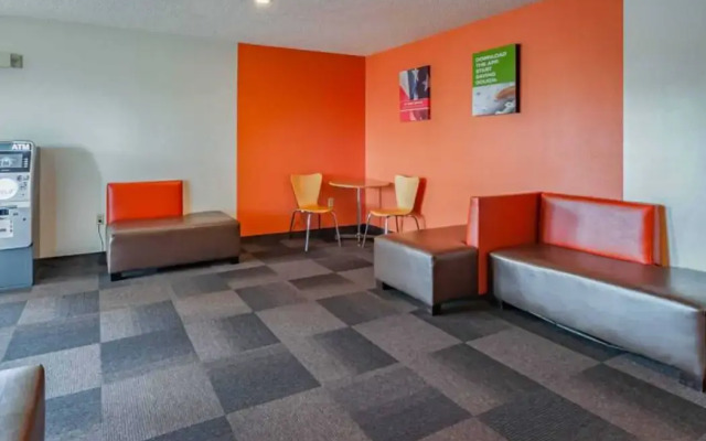 Motel 6 Drums, PA