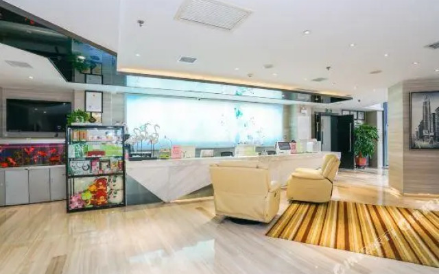 Gulong Hotel (Hanzhong High-speed Railway Station Wanbang)