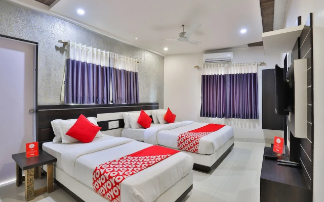 Hotel Vrajbhoomi