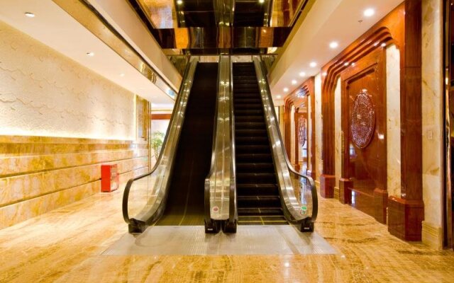 Chongqing Huachen International Hotel