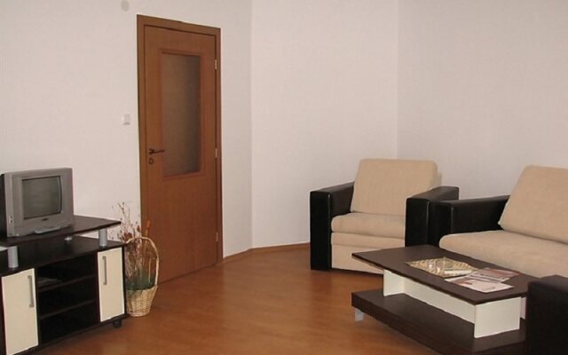 Yassen Apartments
