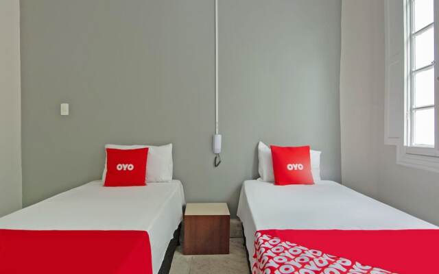 OYO Hotel Castro Alves, São Paulo