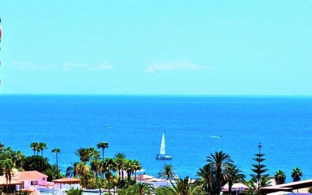 Las Américas Sea Views