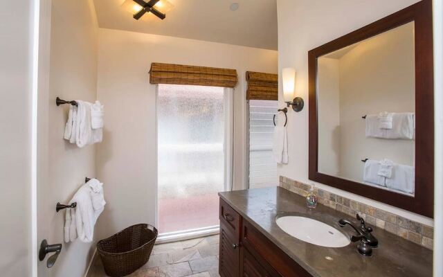 Aina Nalu - Two Bedroom Condo