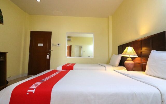 Nida Rooms Songroi Pi Blue Lagoon