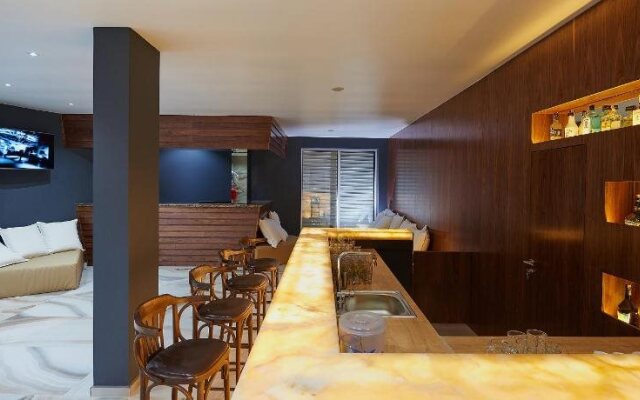 BotaBara Del Mar Boutique