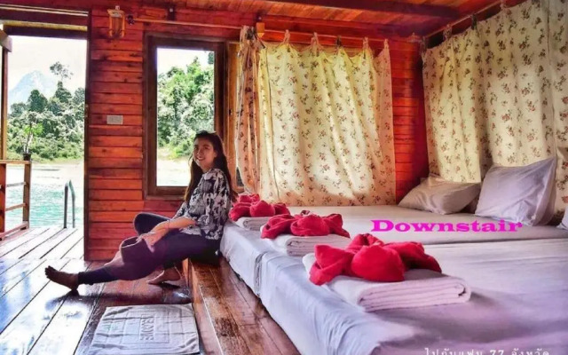 Orchid Lake House