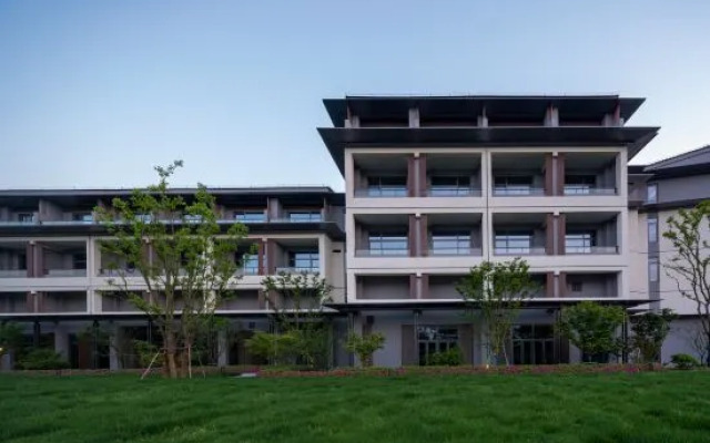 Grand House Hot Spring Wuyi