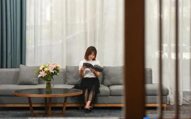 Mehood Lestie Hotel（Guangzhou Hanxi Chimelong）