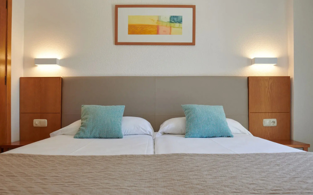 Hipotels Coma Gran Aparthotel
