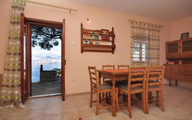 Amazing Home in Postira With 2 Bedrooms and Wifi