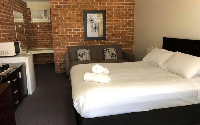 Lake Macquarie Motor Inn