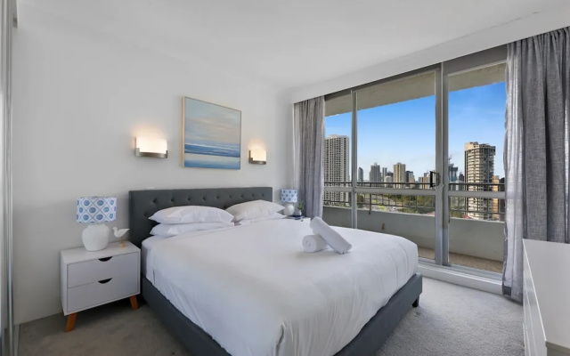 Ocean View 2-bed With Pool, Tennis Court & BBQ – Guest Rooms – Gold Coast