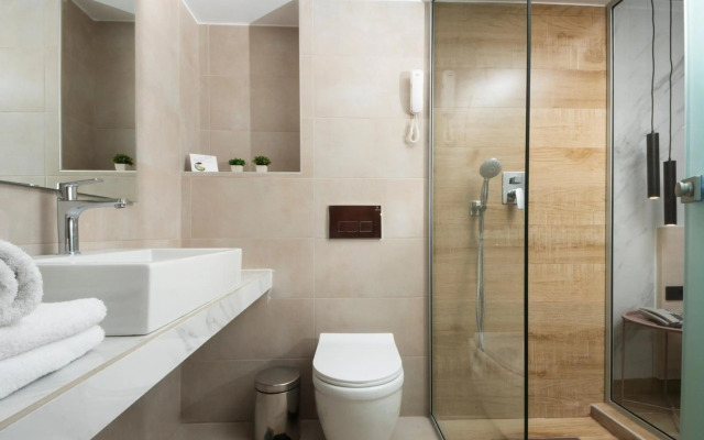 Athena Hotel