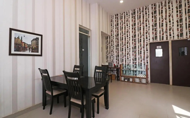 Hotel Nano by OYO Rooms