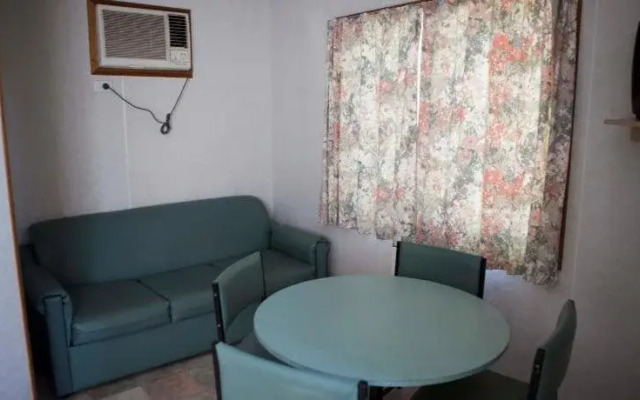 Strayleaves Caravan Park