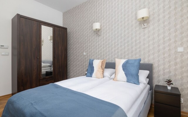 Pet-friendly Rzeszowska by Renters