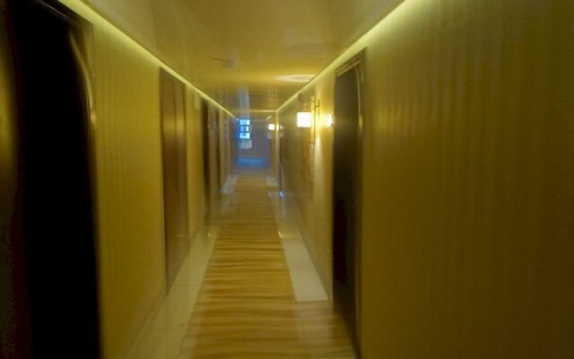 Orchid Al Mansour Hotel