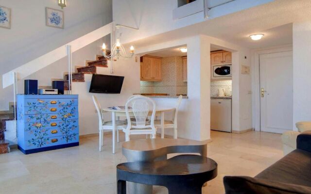 Loft on Marbella Promenade - Skol