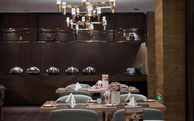 Swisstouches Guangzhou Hotel Residences