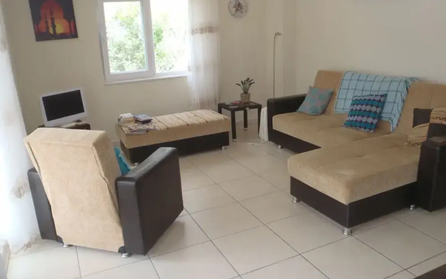 Mirage G 1 - beautiful 2 bedroomed ground floor apartment of approx 1000 sq ft