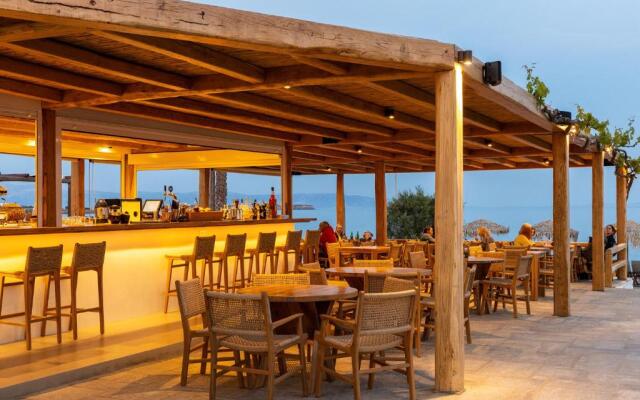 Golden Beach Hotel