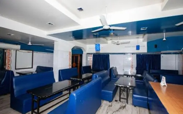 J P Residency by OYO Rooms