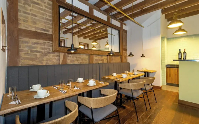 Camelia by Masaya Collection