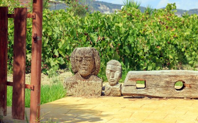 Augoustinos Villas