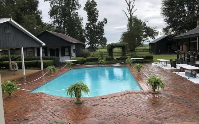 Loyd Hall Plantation