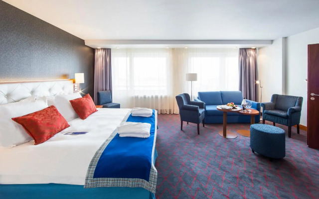 Отель Radisson Blu Daugava 