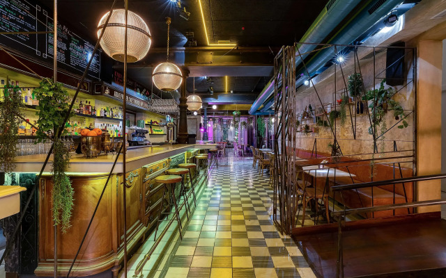 Casa Gracia Apartments