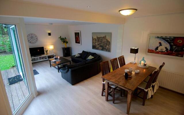 Holiday Home De Zuwe - Loosdrecht