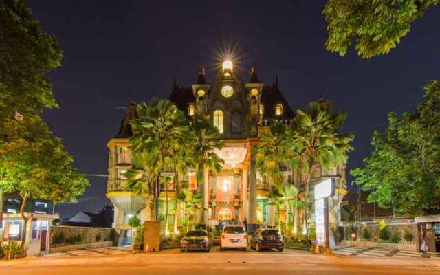 Gajahmada Graha Hotel