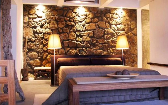 Bliss Hotel