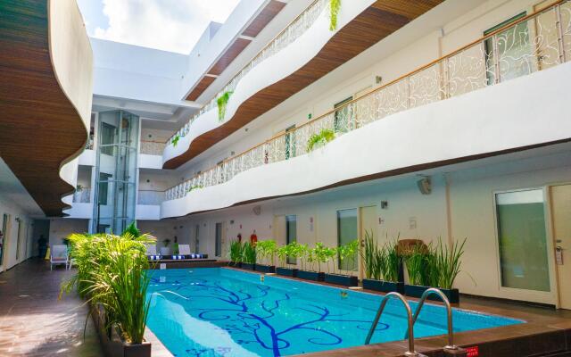 In Fashion Hotel & Spa