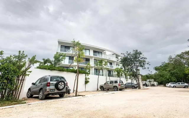 NUEVO - Central Park Lagunas/swamp pool/wifi 90mbp