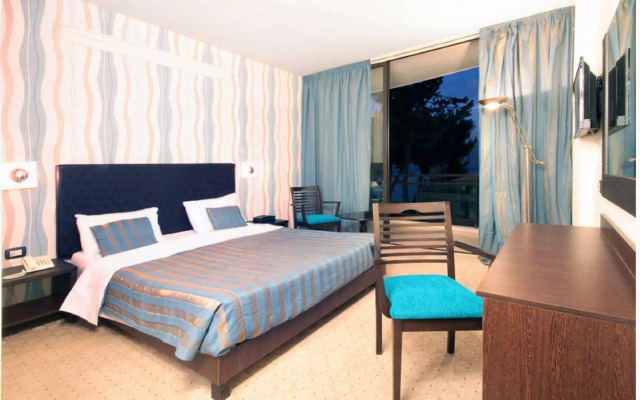 Bay Inn Hotel