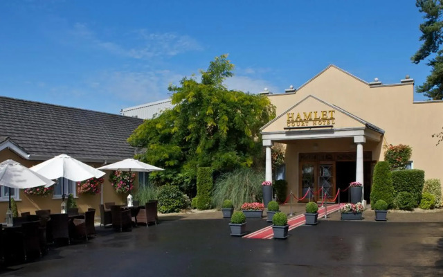 Hamlet Court Hotel